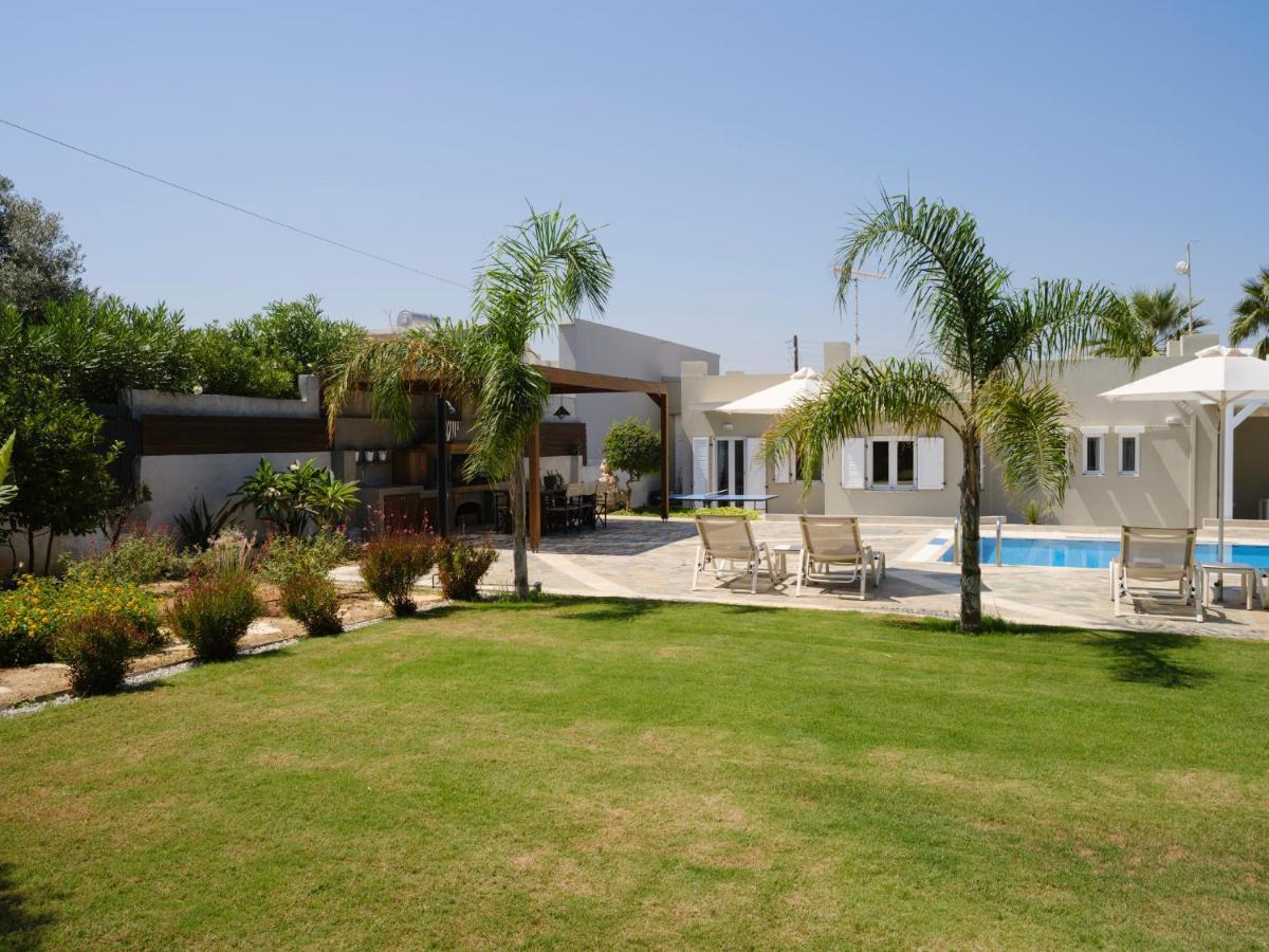 Villa Periklis 아델리아노스 캄포스 외부 사진