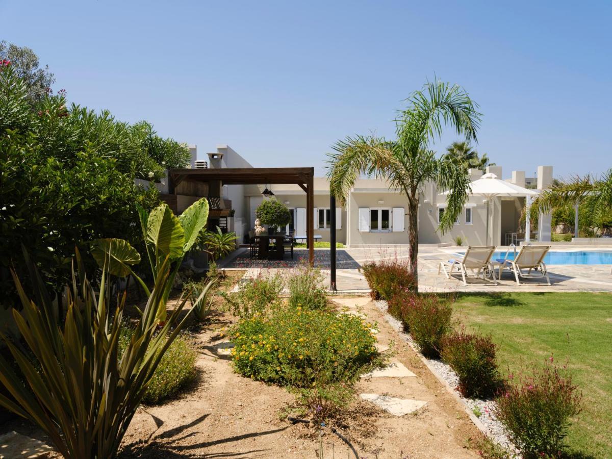 Villa Periklis 아델리아노스 캄포스 외부 사진