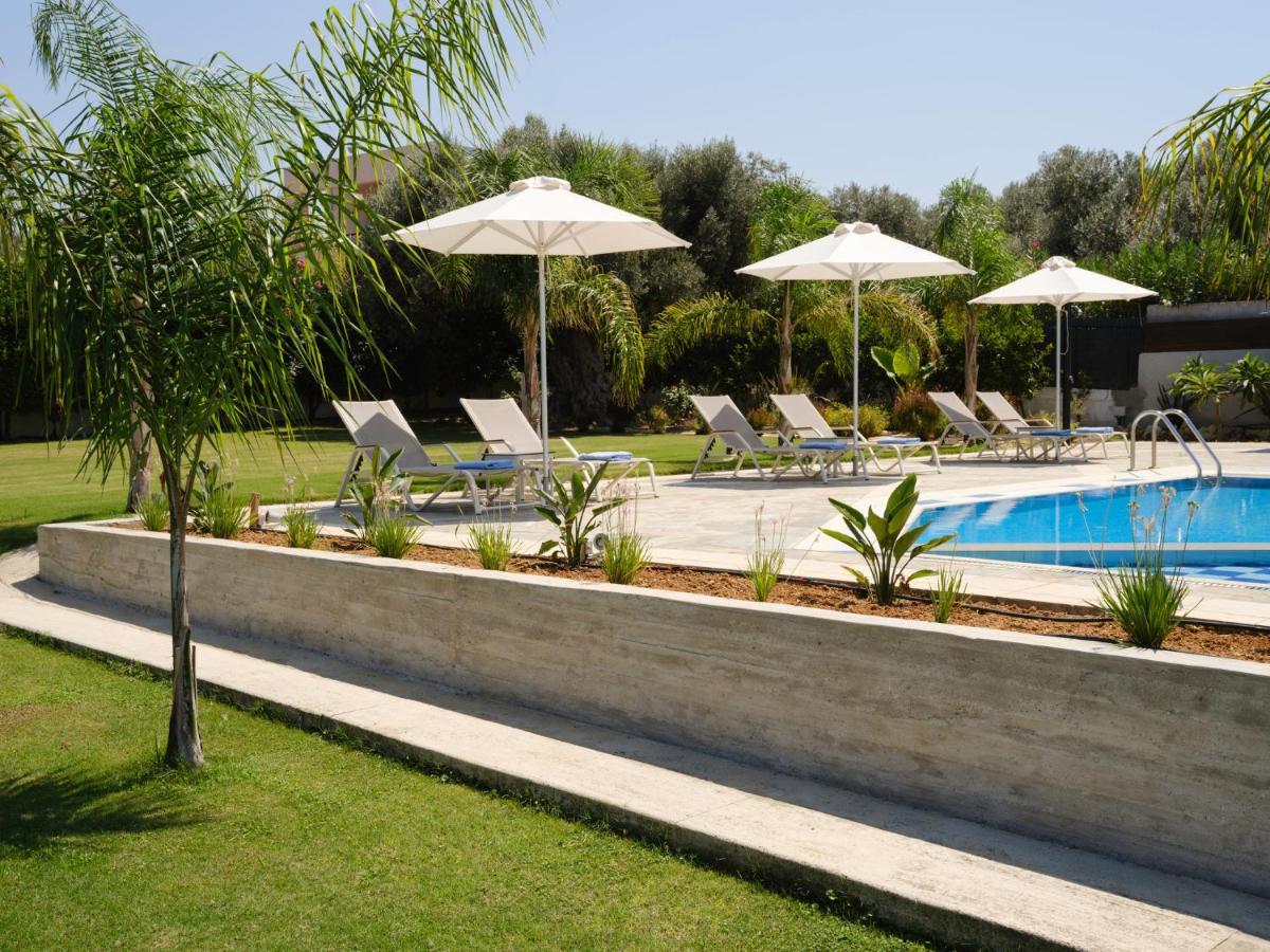Villa Periklis 아델리아노스 캄포스 외부 사진